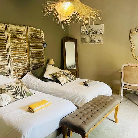 La Bastide Des Songes - Demeure D'Hotes Robion en Luberon Ngoại thất bức ảnh