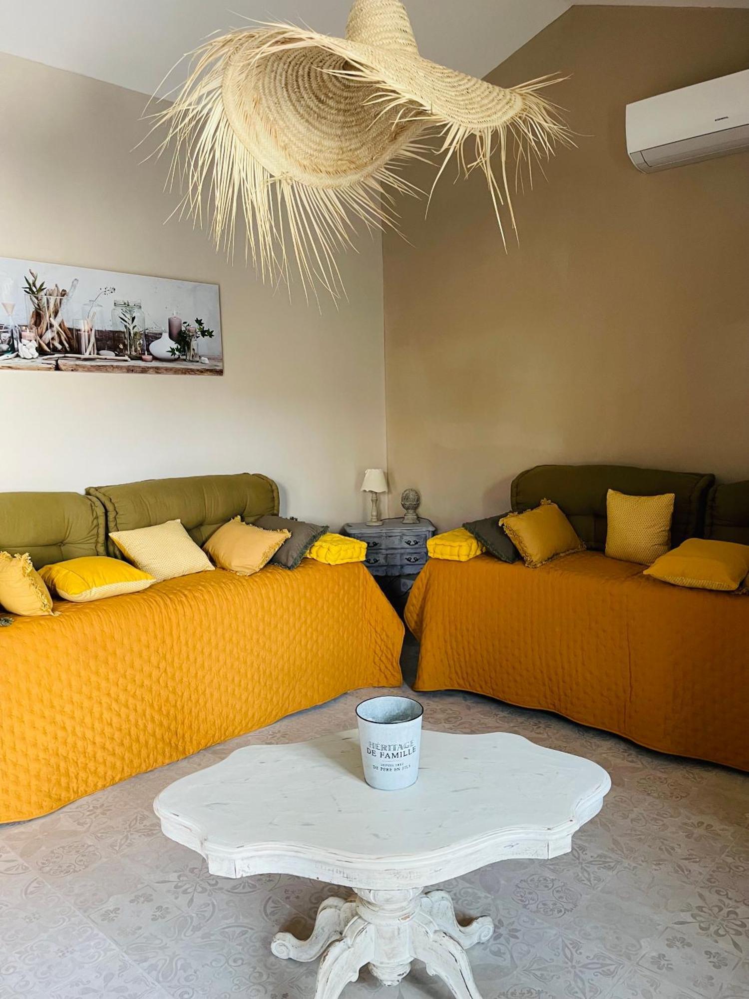 La Bastide Des Songes - Demeure D'Hotes Robion en Luberon Ngoại thất bức ảnh