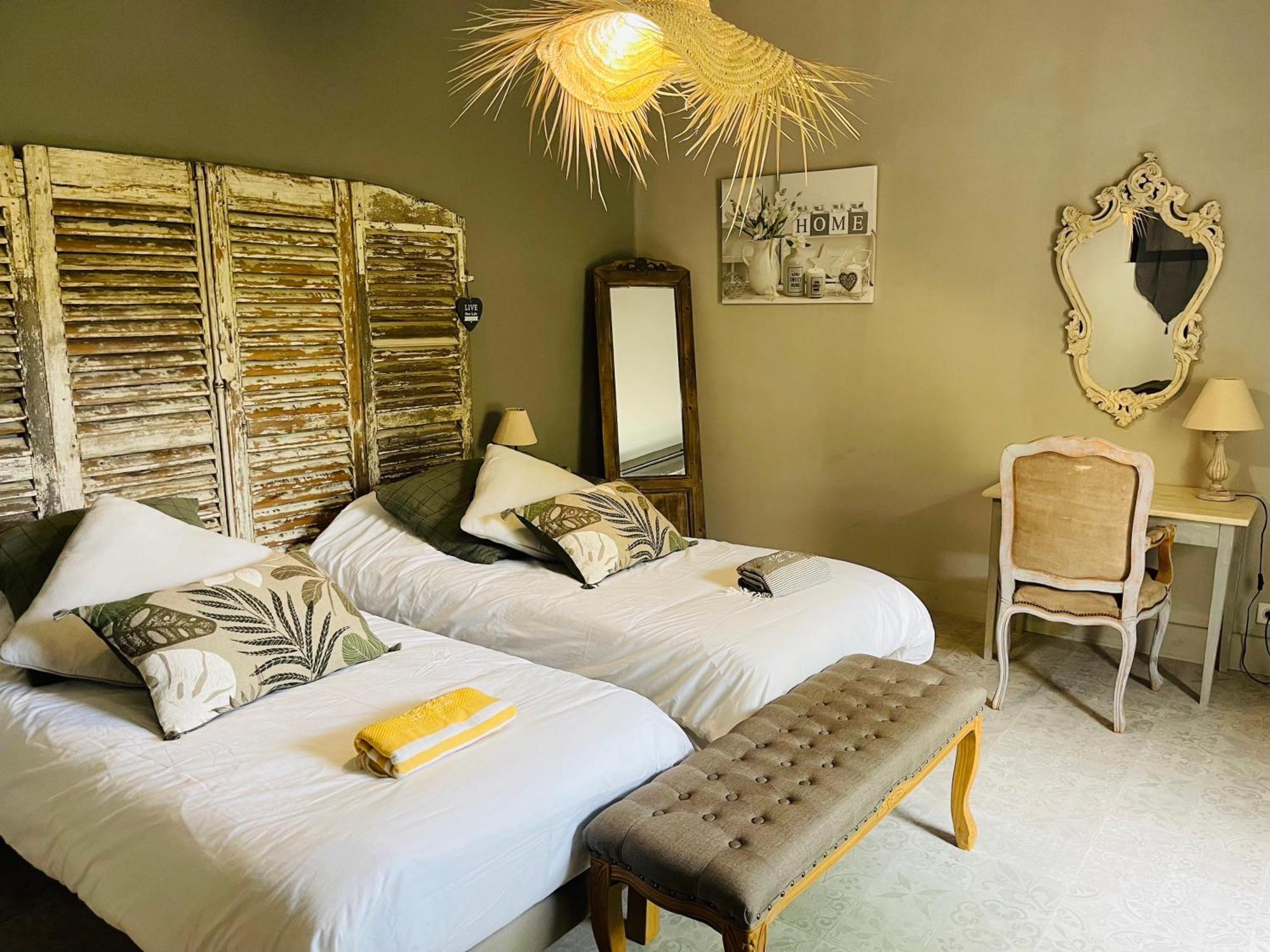 La Bastide Des Songes - Demeure D'Hotes Robion en Luberon Ngoại thất bức ảnh
