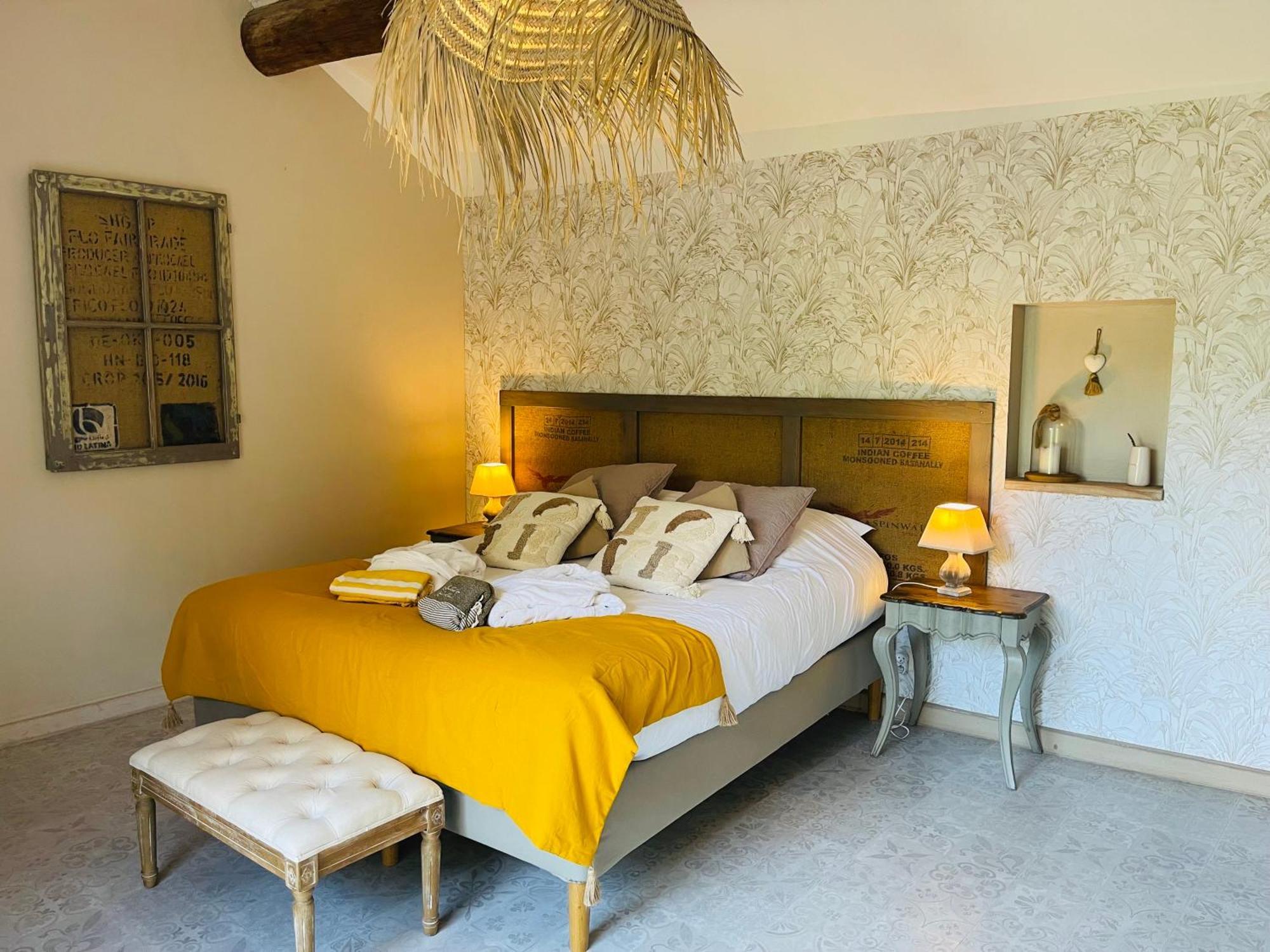 La Bastide Des Songes - Demeure D'Hotes Robion en Luberon Ngoại thất bức ảnh